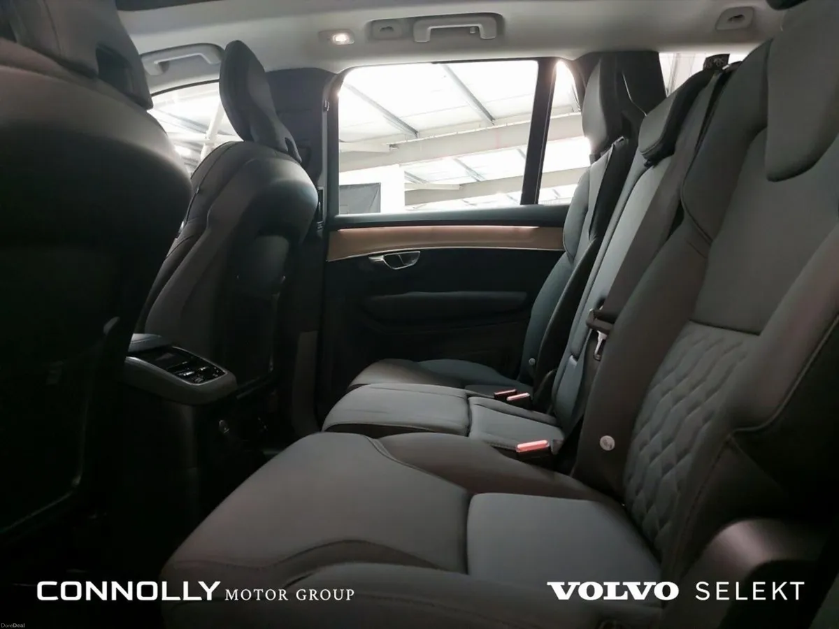 Volvo XC90 Plus | Plug in Hybrid | Sunroof | 7 sea - Image 6