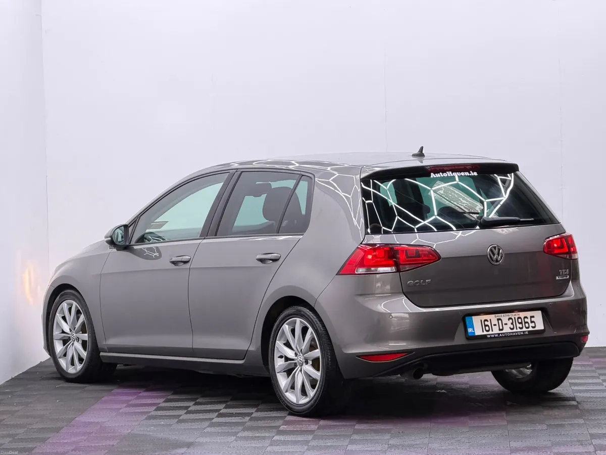 2016 Volkswagen Golf 1.6TDI Highline, - Image 6