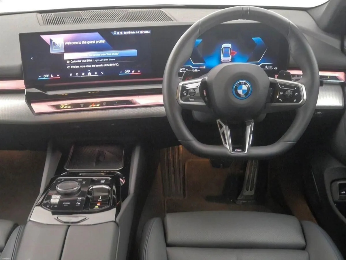 BMW 5-Series 530e M Sport Saloon - Image 5