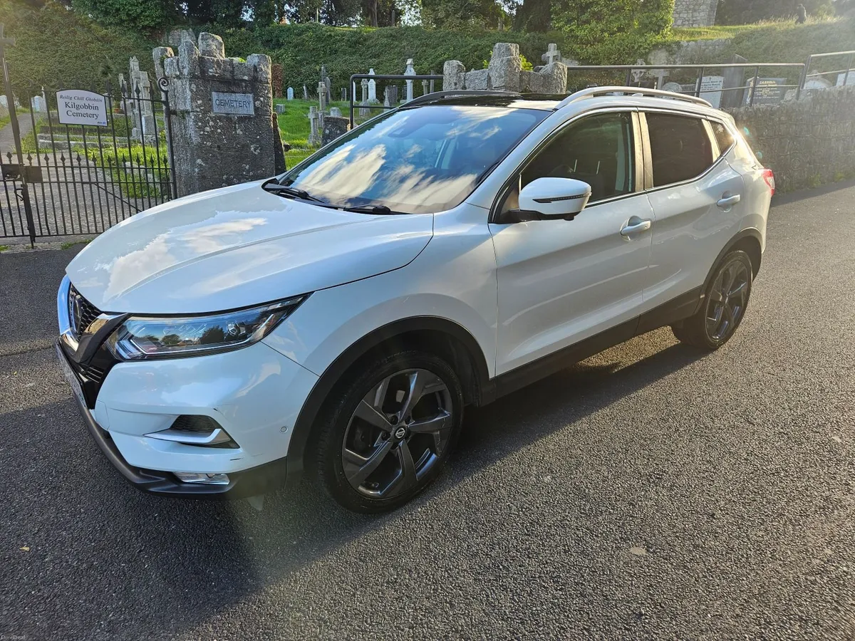 Nissan Qashqai 1.3 Petrol Premium Tekna + Pack - Image 4