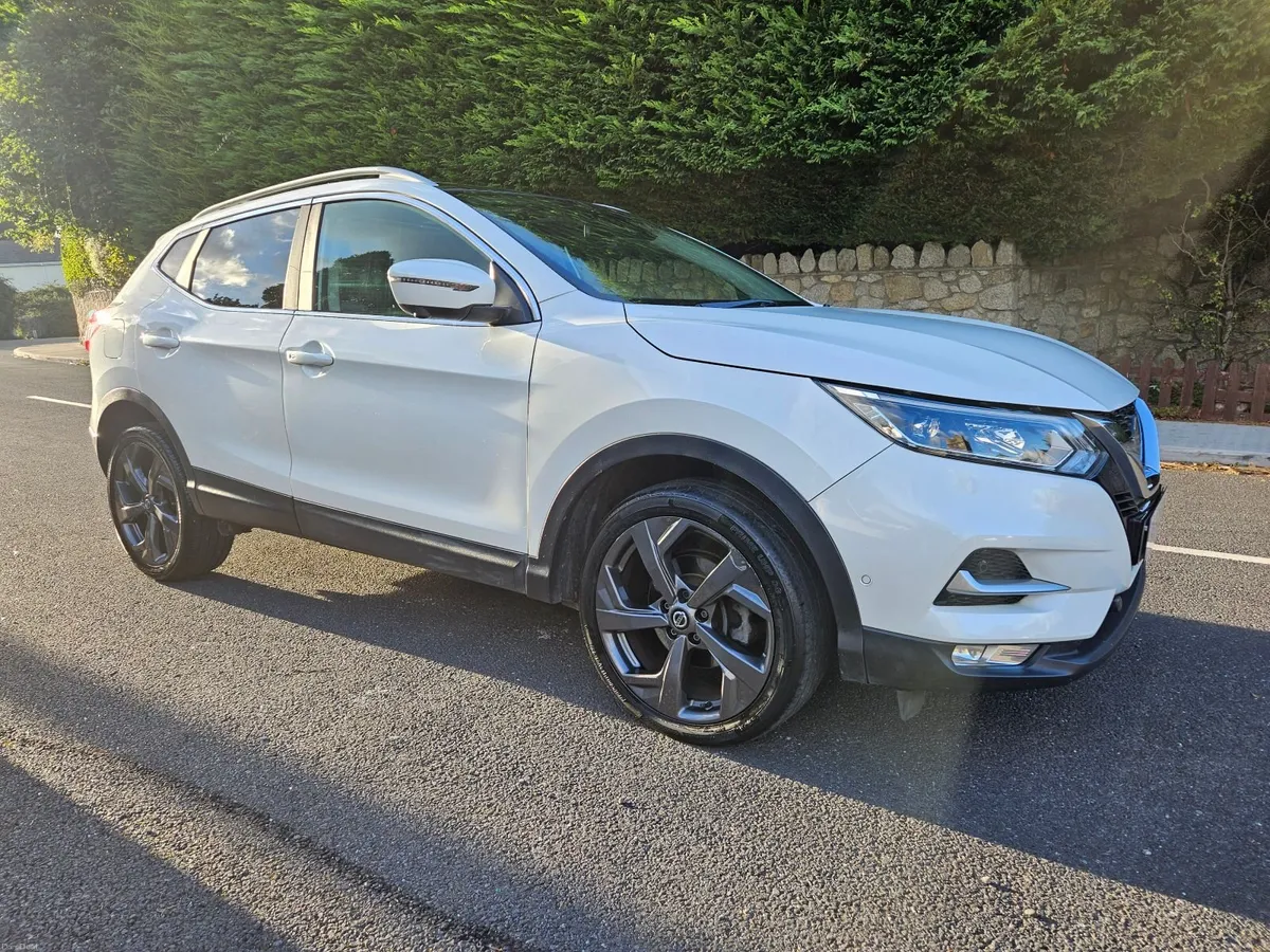 Nissan Qashqai 1.3 Petrol Premium Tekna + Pack - Image 5