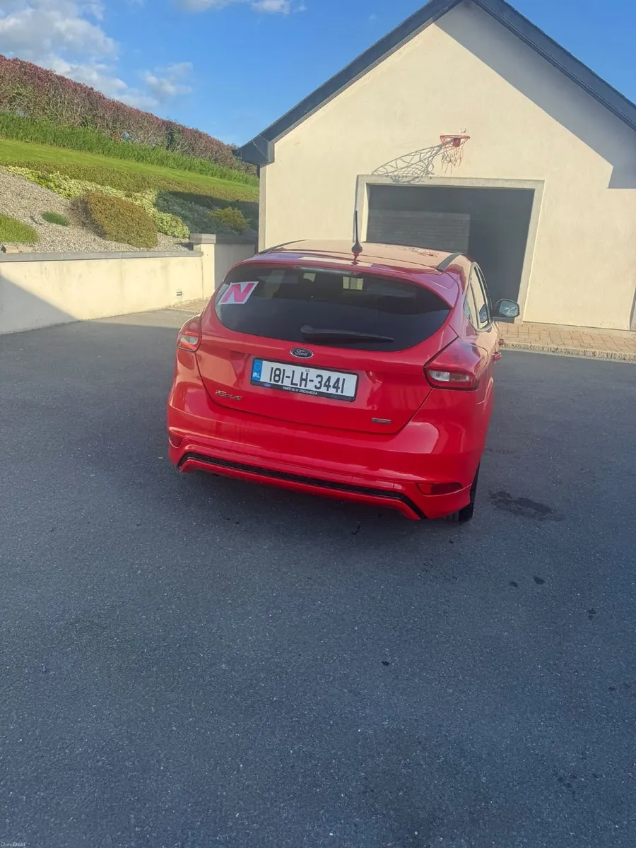 Ford Focus 2018 - Image 3