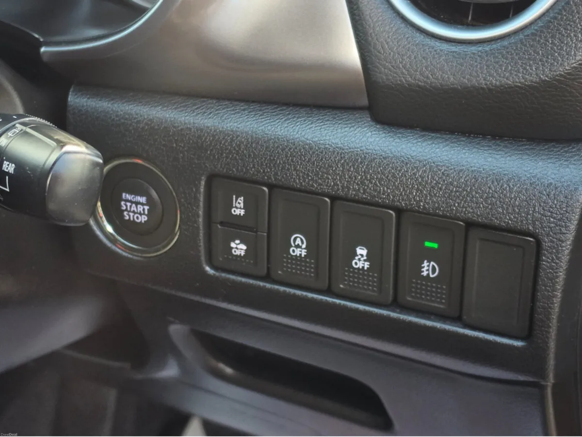 Suzuki Vitara 1.4 BOOSTERJET HYBRID CARPLAY - ADRO - Image 6