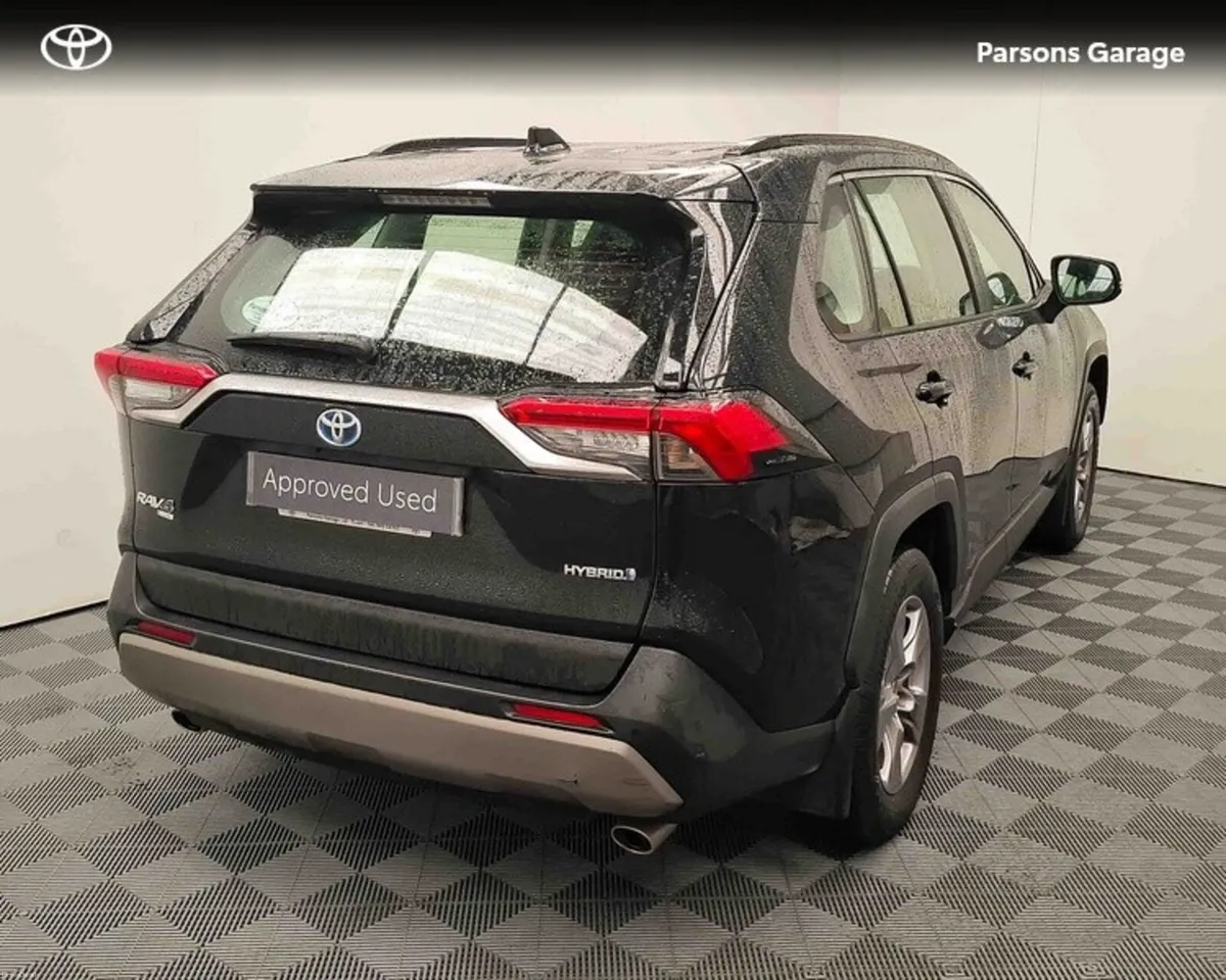 Toyota RAV4 - Image 2