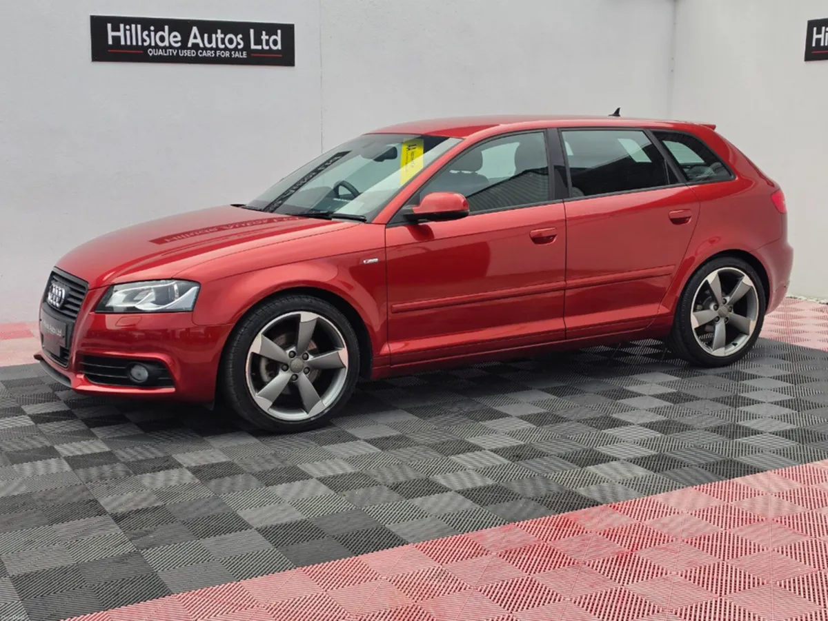 Audi A3 SPORTS BACK 1.4 PETROL 5DR AUTOMATIC - Image 3