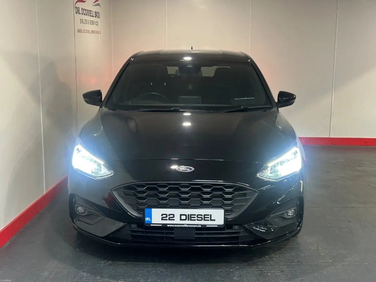 Ford Focus ST-LINE EDITION ECO ECOBLUE - Image 3