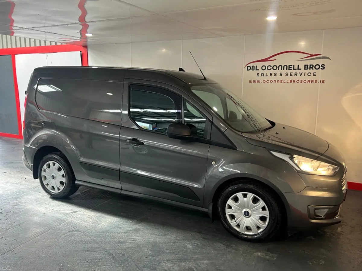 Ford Transit Connect LWB HP TREND 1.5 TD 120 M6 FW - Image 5