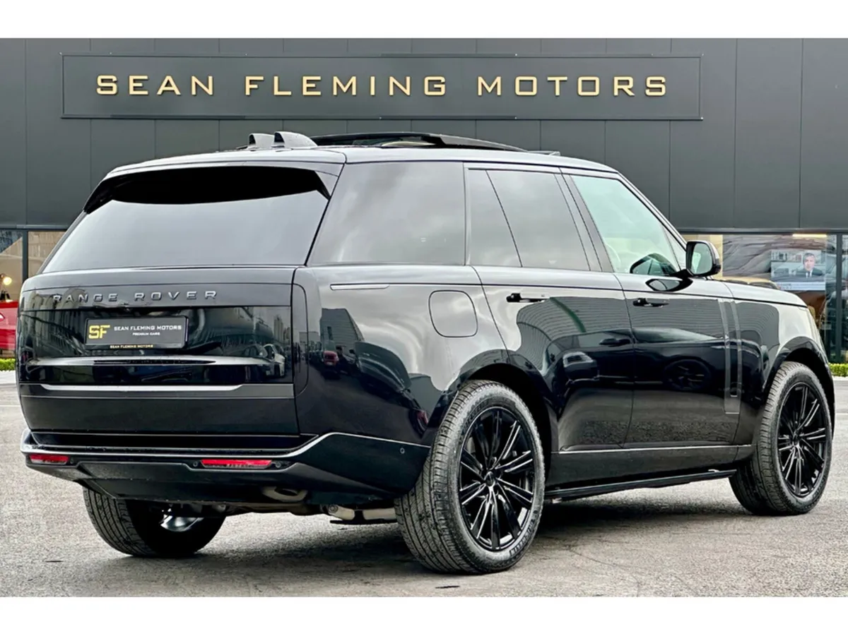 Land Rover Range Rover HSE PHEV AUTO - Image 4