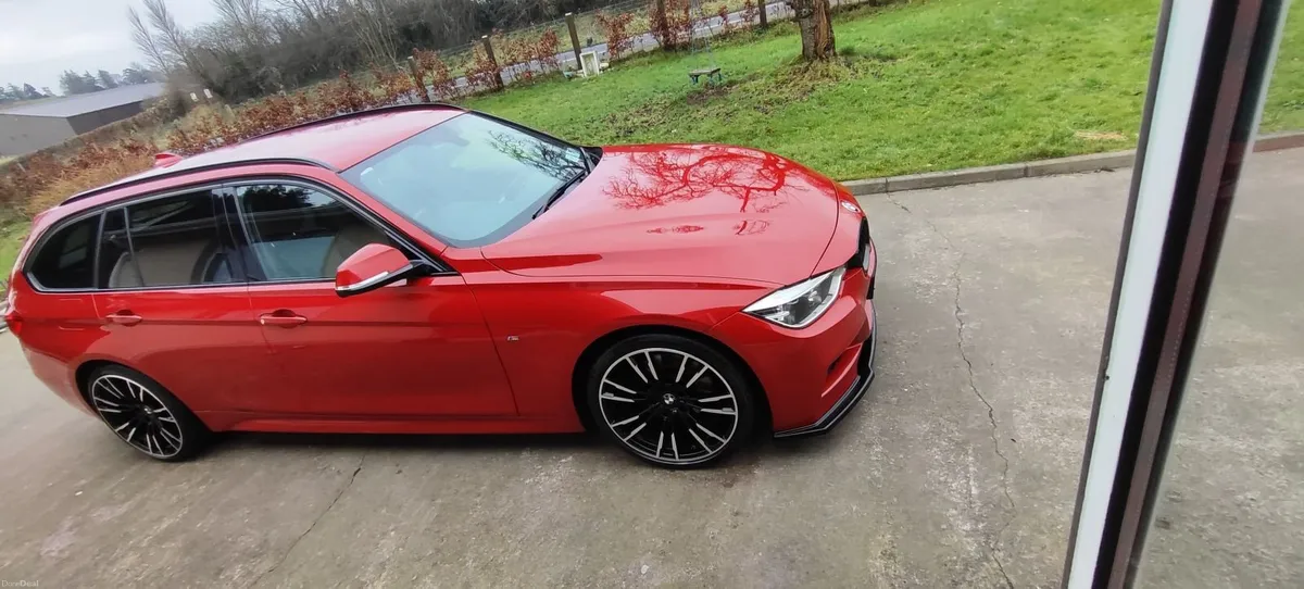 BMW 3-Series 2017 - Image 3