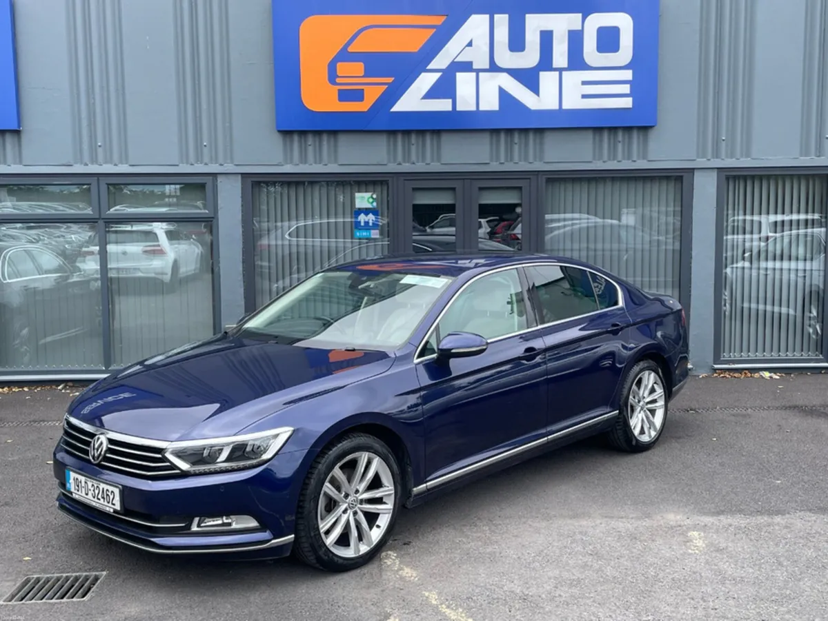 Volkswagen Passat HIGHLINE 2.0 TDI MANUAL 6SPEED F - Image 3