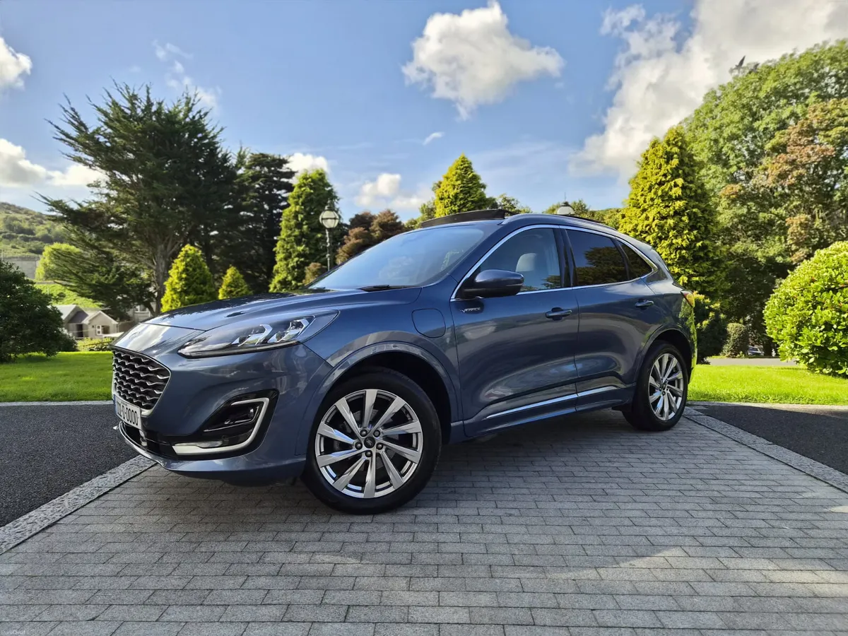 2022 Ford Kuga 2.5 Vignale 225BHP Panoramic PHEV A - Image 1