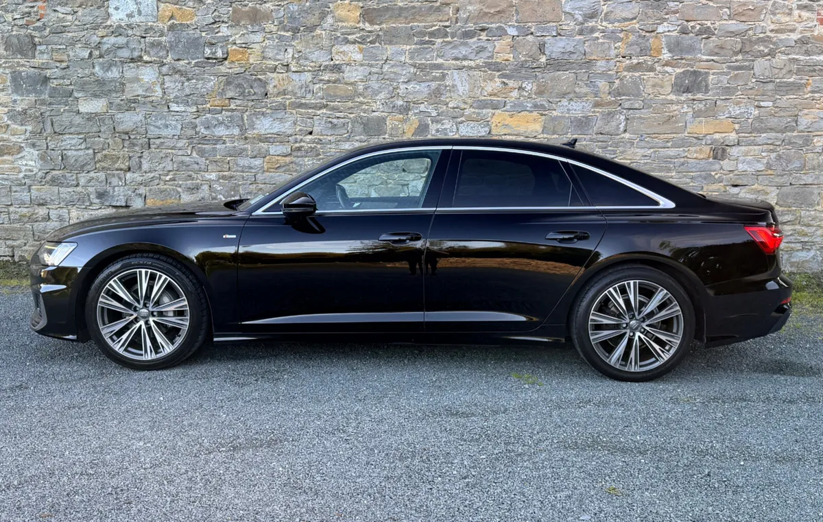 Audi A6 S-line 2019 *LOW MILAGE* - Image 4