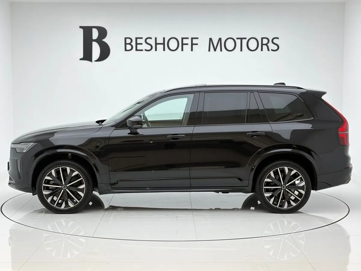 Volvo XC90 T8 ULTRA DARK=BLONDE INTERIOR//HUGE SPE - Image 2