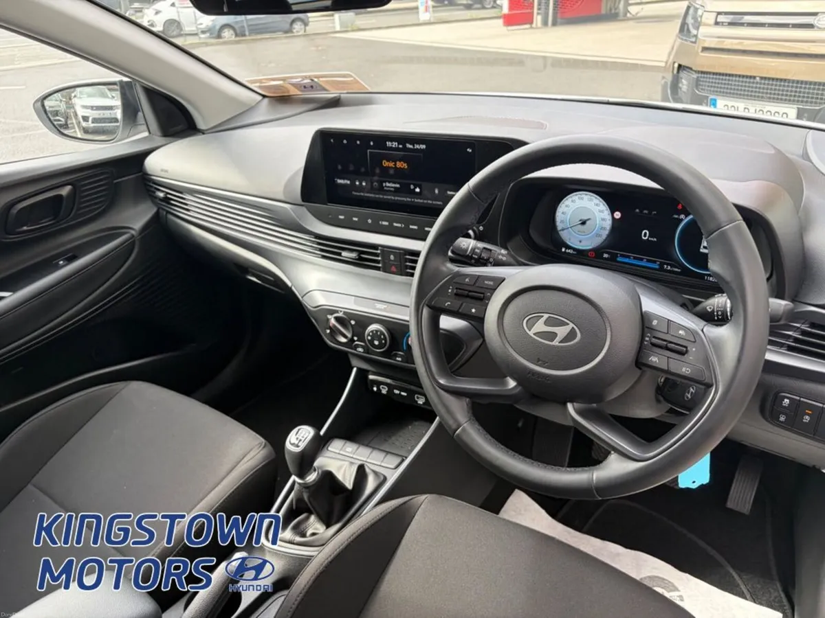 Hyundai i20 Deluxe Plus 5DR - Image 4
