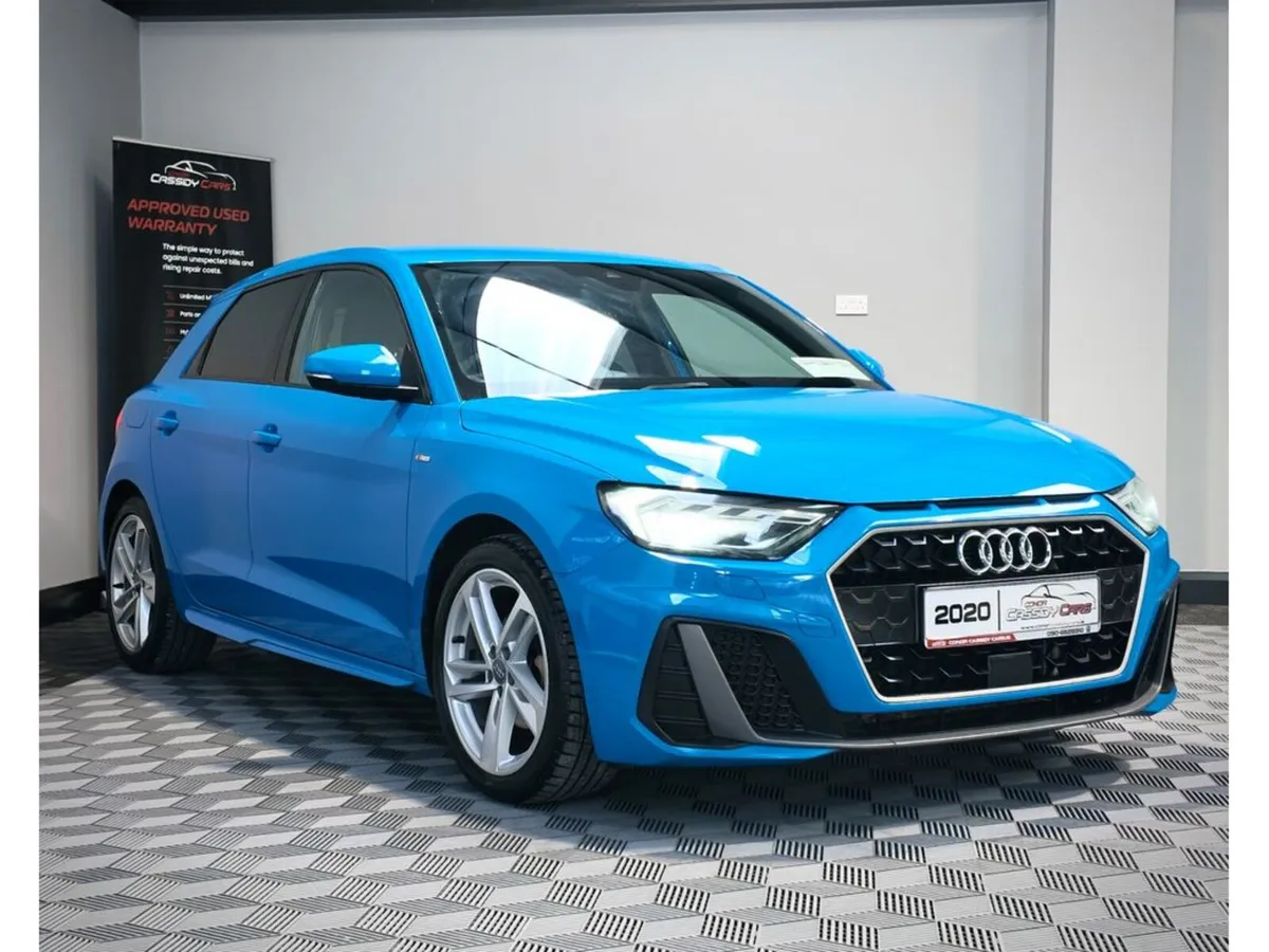 Audi A1 SPORTBACK TFSI S-LINE // TURBO BLUE // MIN - Image 3