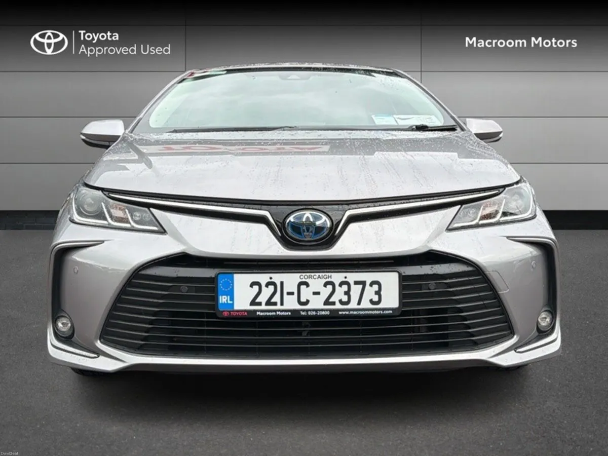 Toyota Corolla HYBRID SOL SAL SALOON 4DR - Image 5