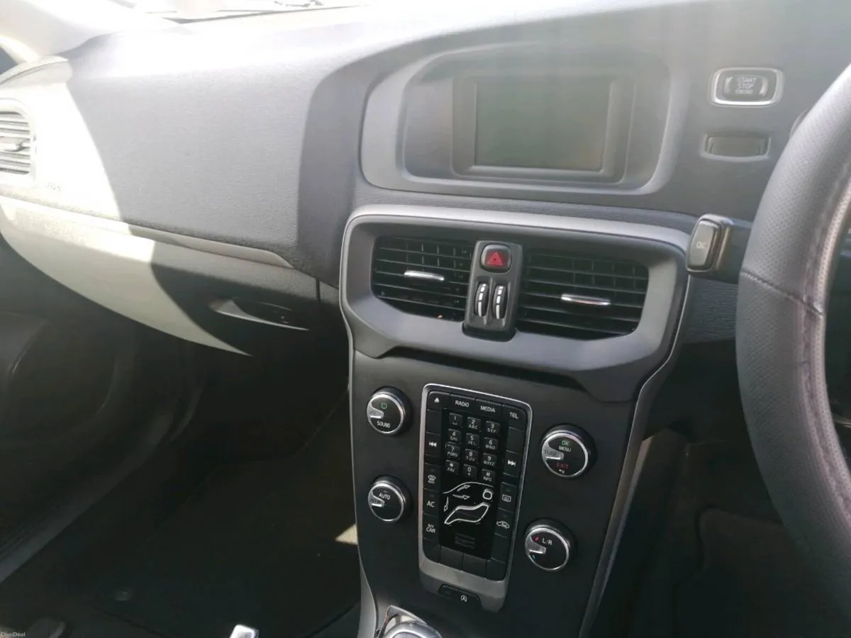 Volvo V40 D2 - Image 5