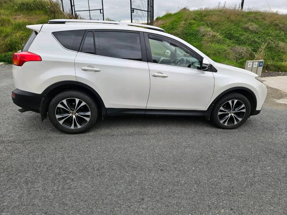 Toyota Rav4 2.0 D4D 4WD 
4×4
6 speed manual
New NC - Image 5