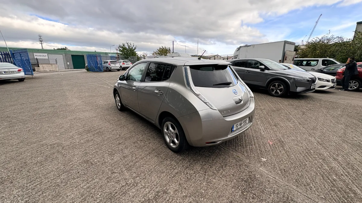 Nissan Leaf 2015 - Image 4