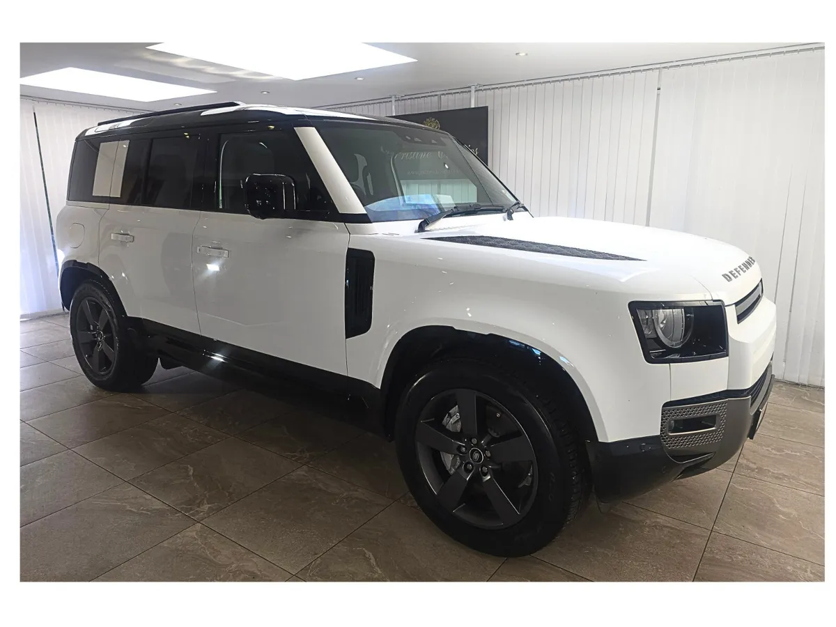 2025 Land Rover Defender 110 PHEV X-Dynamic HSE - Image 2