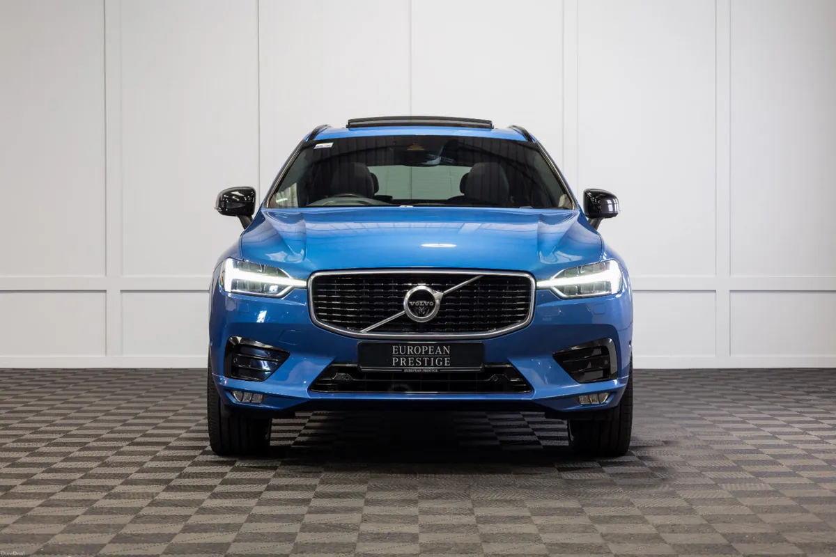 2020 Volvo XC60 R-Design Pro - Image 2