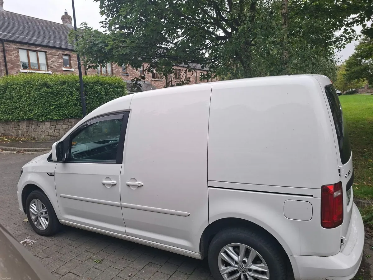 Volkswagen Caddy 2019 - Image 2