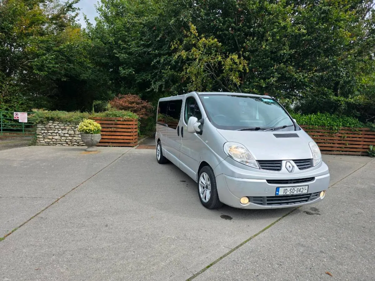 Renault trafic minibus - Image 3