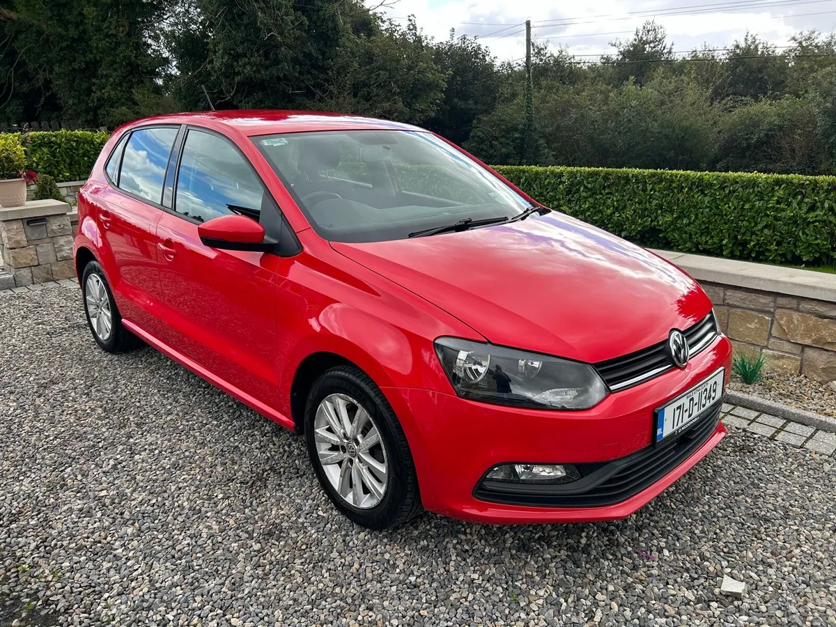 2017 Volkswagen Polo 1.0 petrol - Image 1