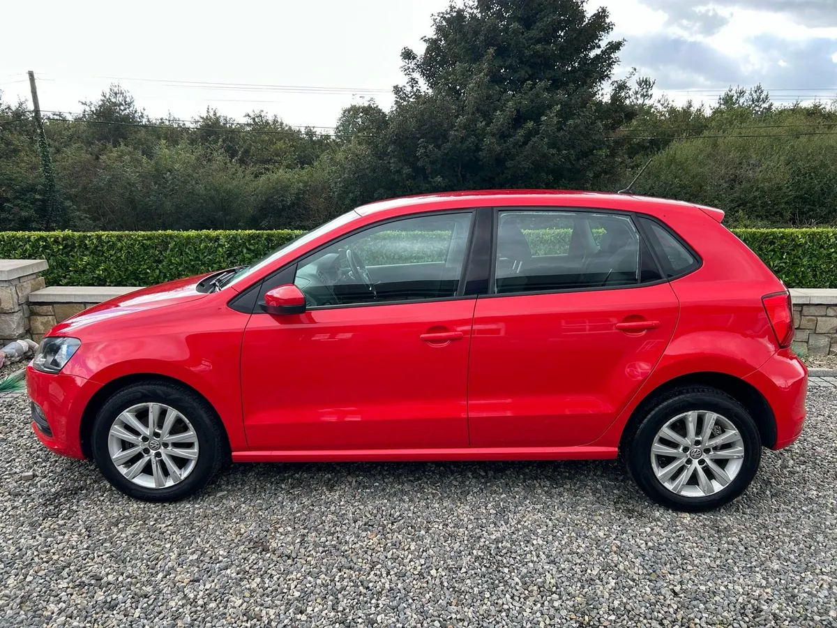 2017 Volkswagen Polo 1.0 petrol - Image 6