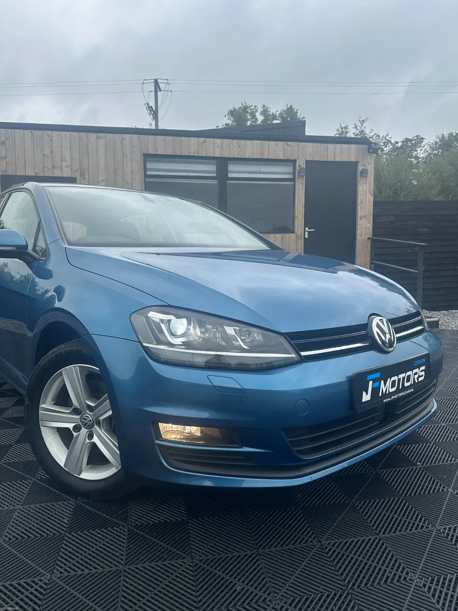 VW GOLF 2015 COMFORTLINE DSG - Image 2