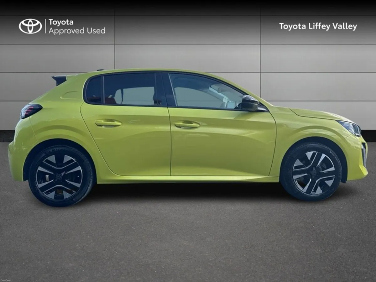 Peugeot 208 ALLURE 1.2 MHEV EDCT - Image 3