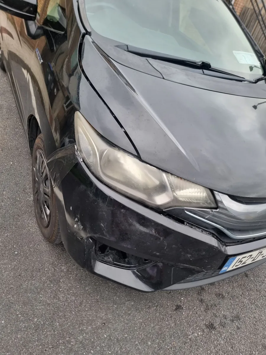 Honda Fit 2015 Hybrid Automatic - Image 4