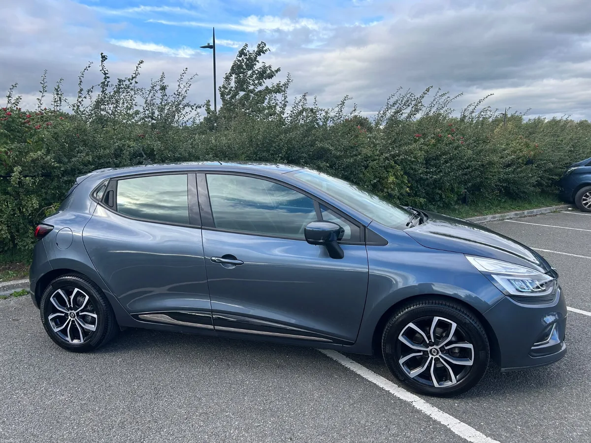 RENAULT CLIO 2017 AUTOMATIC - Image 6