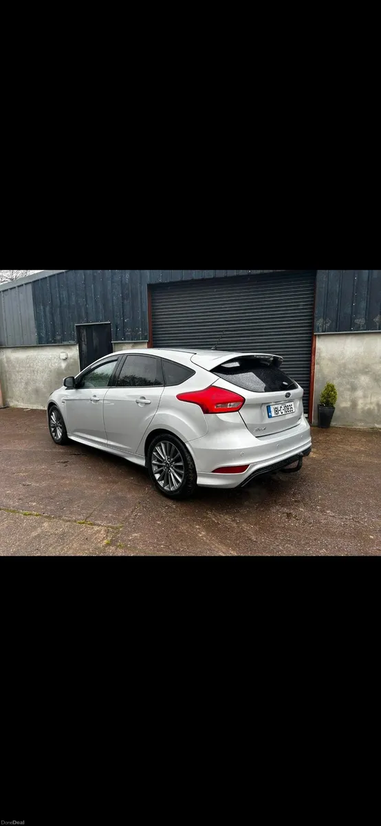 Ford Focus ST Line - Image 2