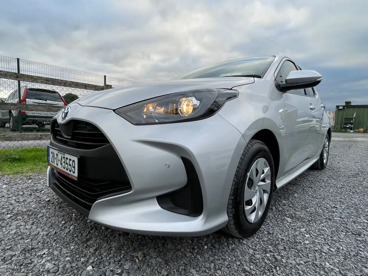 Toyota Yaris 2021 Hybrid Automatic - Image 5