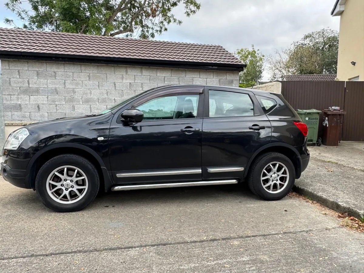 Nissan Qashqai 2008 - Image 1