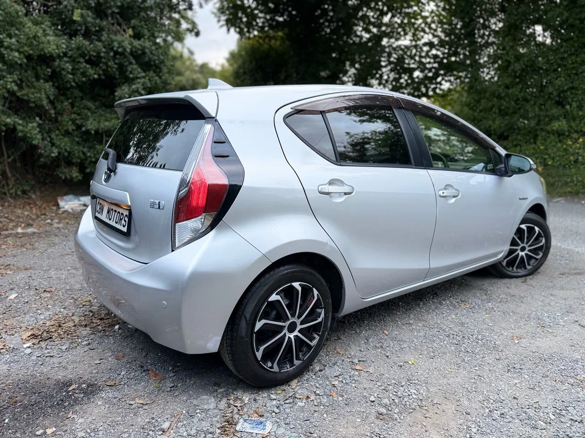 2015 Toyota Aqua 1.5 Petrol Hybrid Automatic 155k - Image 3