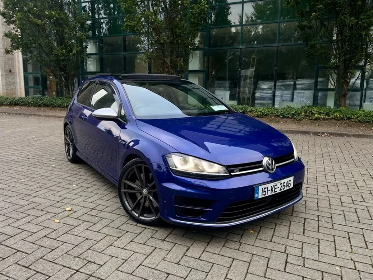 2015 Volkswagen Golf R 2.0 TSI - Image 1