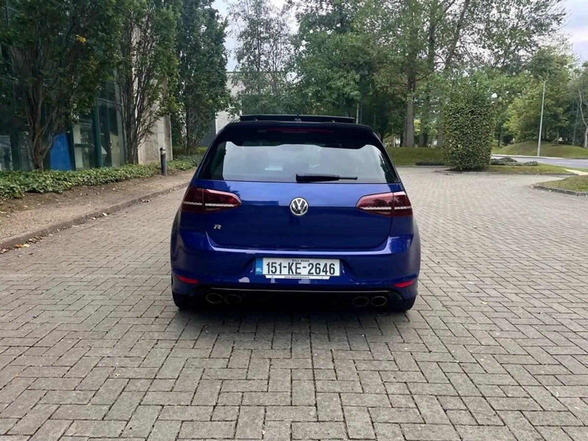 2015 Volkswagen Golf R 2.0 TSI - Image 3