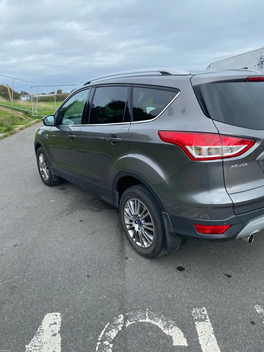 Ford Kuga 2.0 diesel TDCi Titanium 5DR 2WD - Image 4