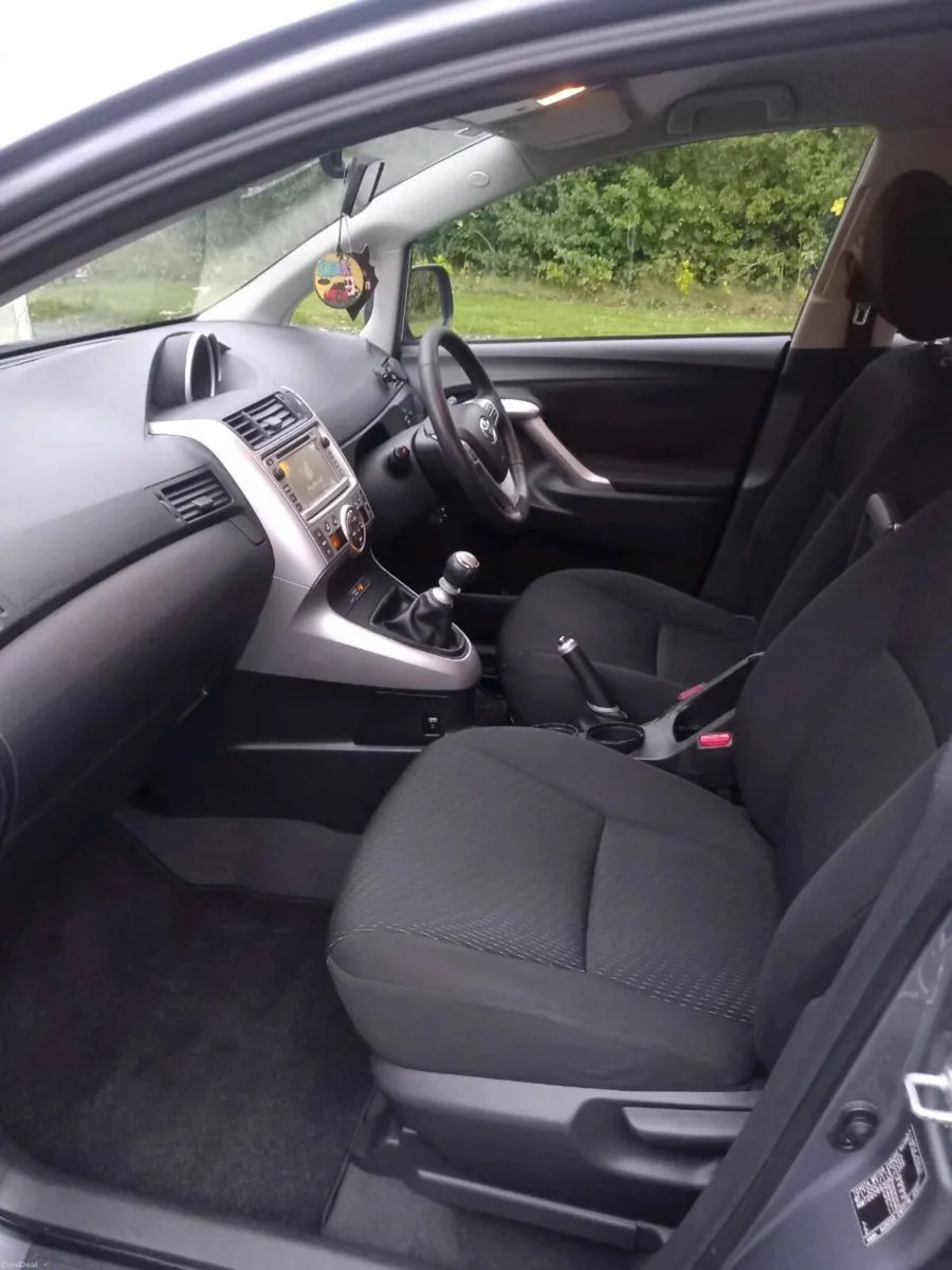 Toyota verso - Image 3