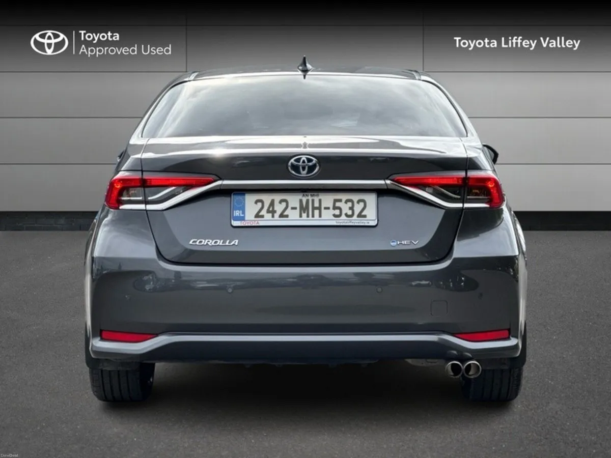 Toyota Corolla COROLLA SALOON SOL - Image 4