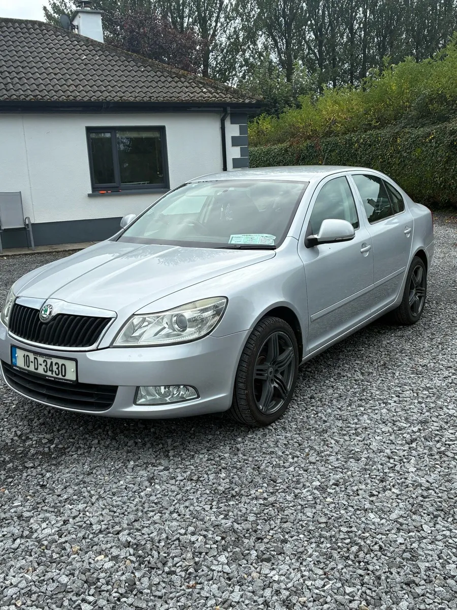 2010 Skoda Octavia - Image 3