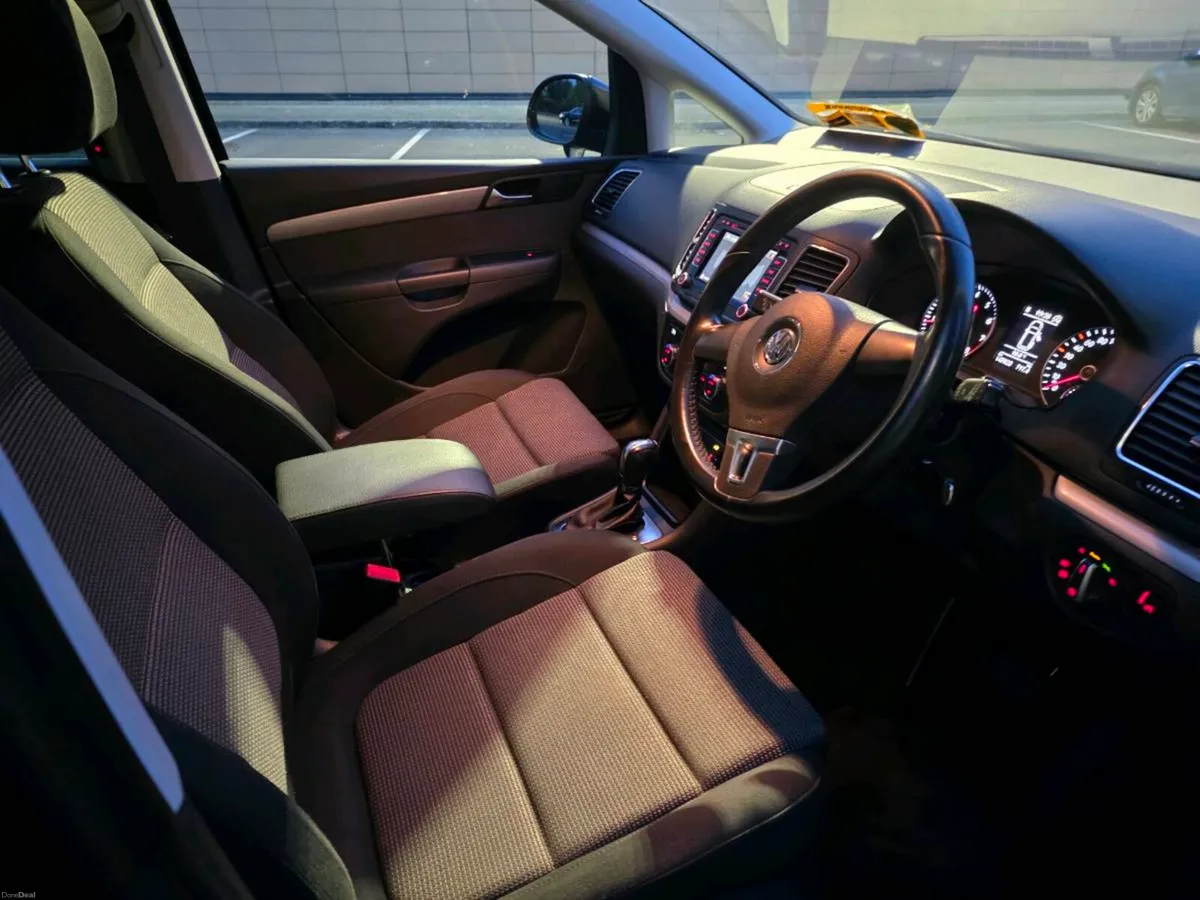 VOLKSWAGEN Sharan Automatic  7-Seater - Image 6