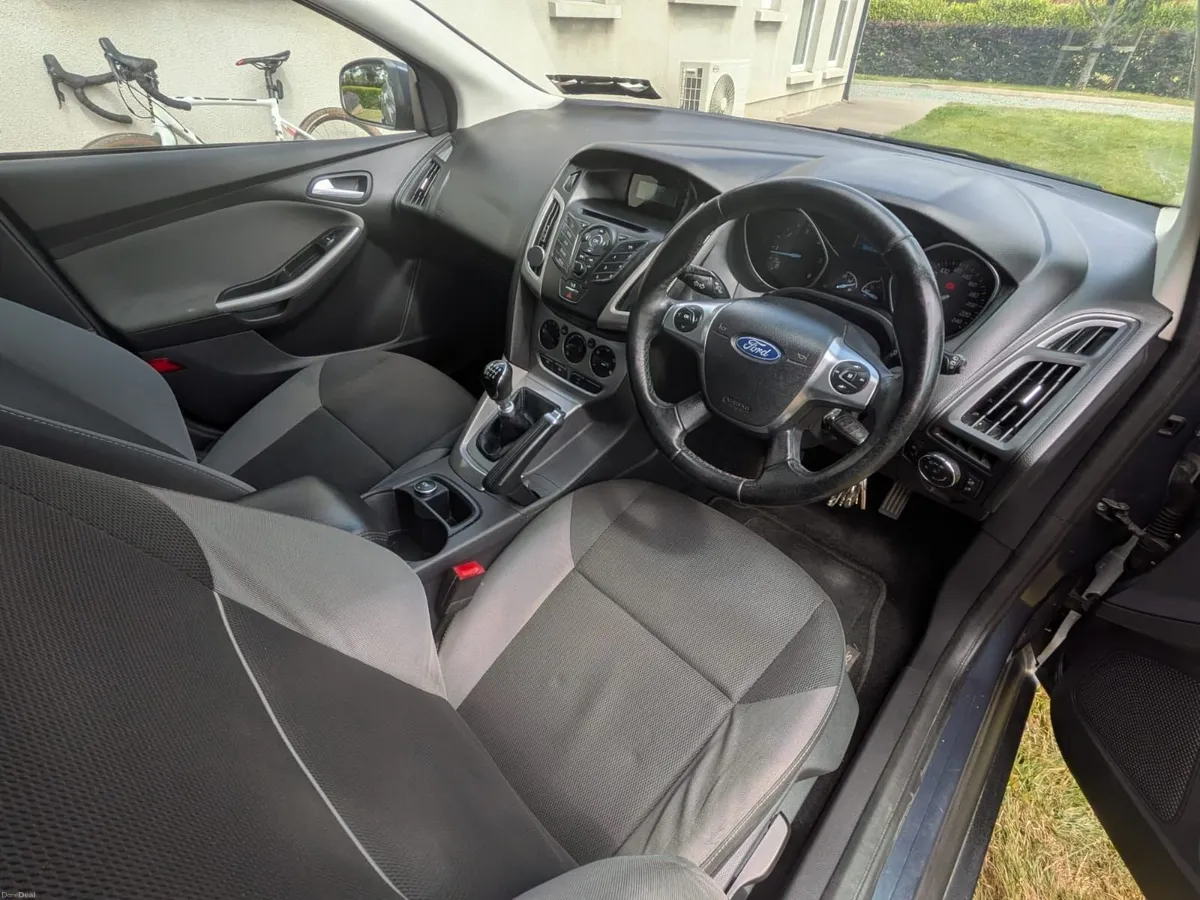 Ford Focus 2013 - Image 4