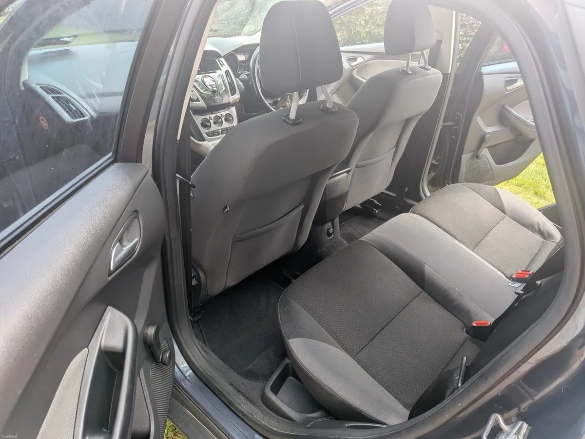 Ford Focus 2013 - Image 5