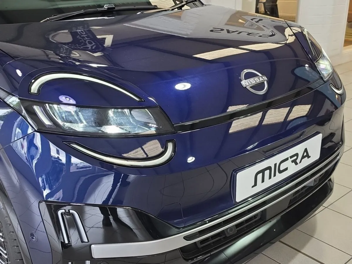 Nissan Micra 40kWH Advance *SHOWROOM CAR* - Image 2