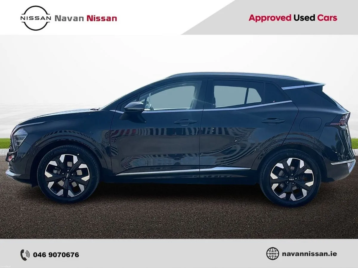 Kia Sportage PHEV K4 *FIRST CLASS COMFORT* - Image 4