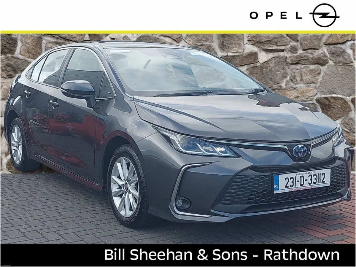 Toyota Corolla 1.8 Hybrid Luna Saloon - Image 1