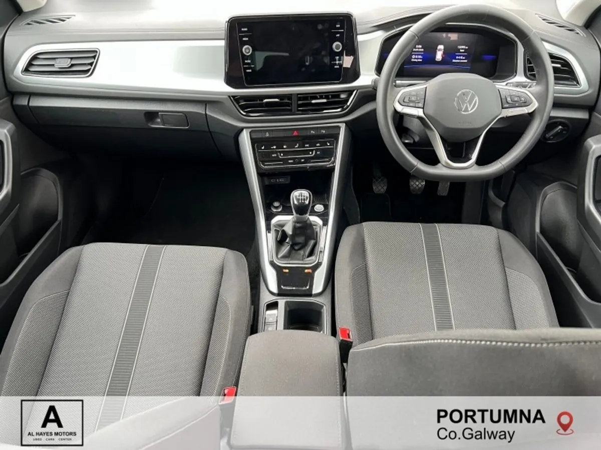 Volkswagen T-Roc EDITION 75 2.0TDI M6F 116HP - Image 2